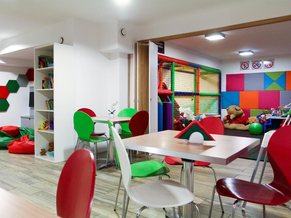 Apartamenty Marina Jastrzębia Góra Buitenkant foto